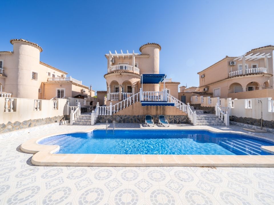 Villa i La Marina, Alicante - foto 1